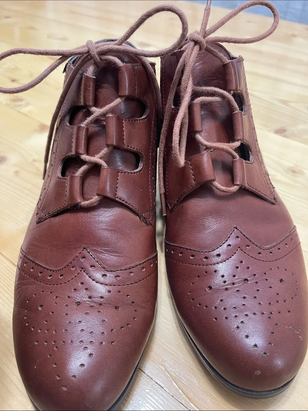 NWOT Vintage G.H. Bass & Co Cognac Leather Wingtip Oxford Lace-up Boots 9.5 - Picture 4 of 17